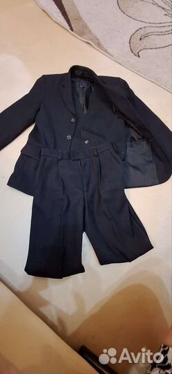 Костюм для мальчика новый