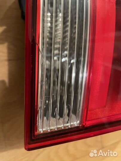 Задний левый фонарь на BMW X1 E84