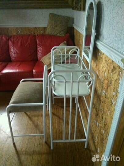 Туалетный столик с креслом Югославия, 80 е