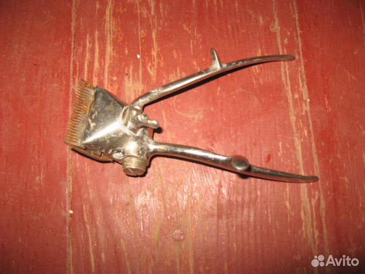 Машинка для стрижки волос