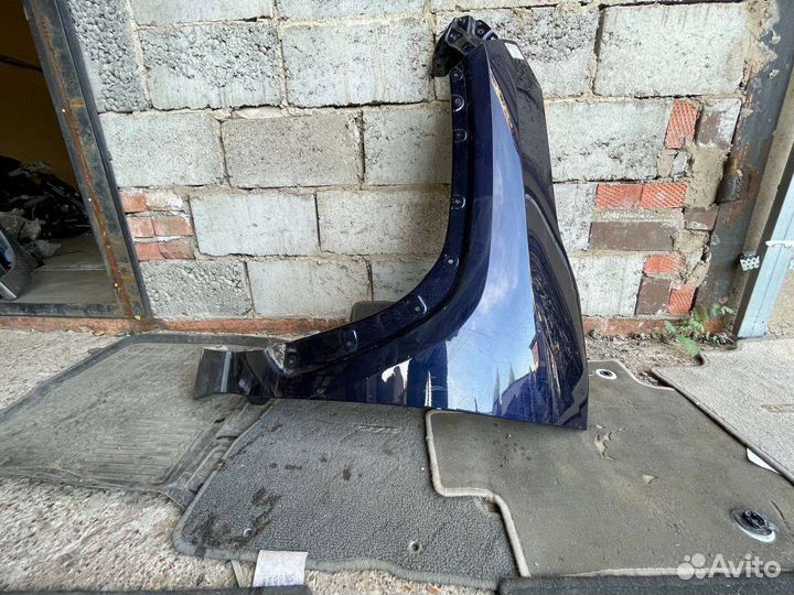 Крыло переднее левое Toyota RAV-4 50