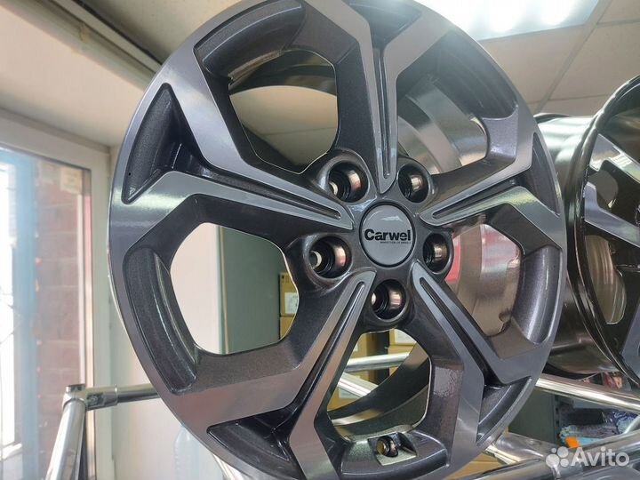 Диск литой Carwel Цада 6.5x16 5x114.3 ET46 DIA67.1