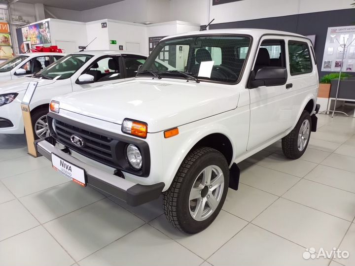 ВАЗ Niva Legend 1.7 МТ, 2023