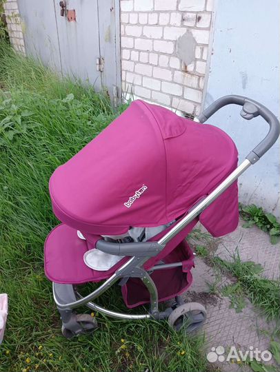 Прогулочная коляска