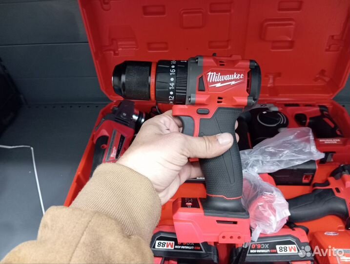 Milwaukee 4в1 Отправка по Р.Ф