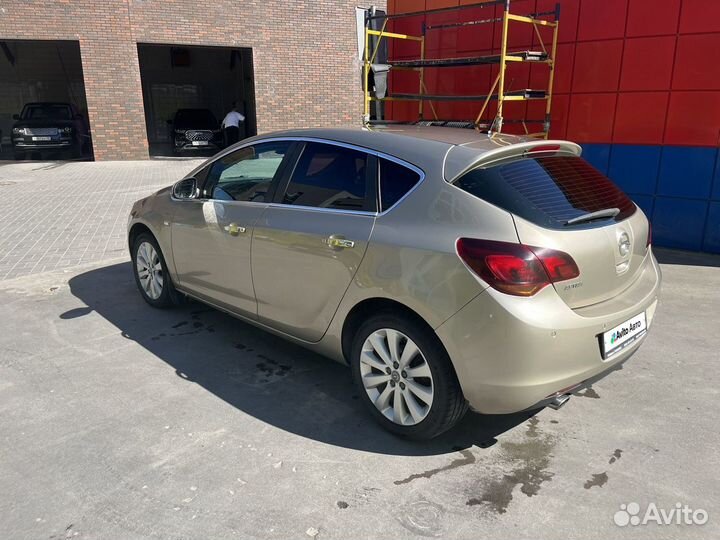 Opel Astra 1.6 AT, 2011, 263 000 км