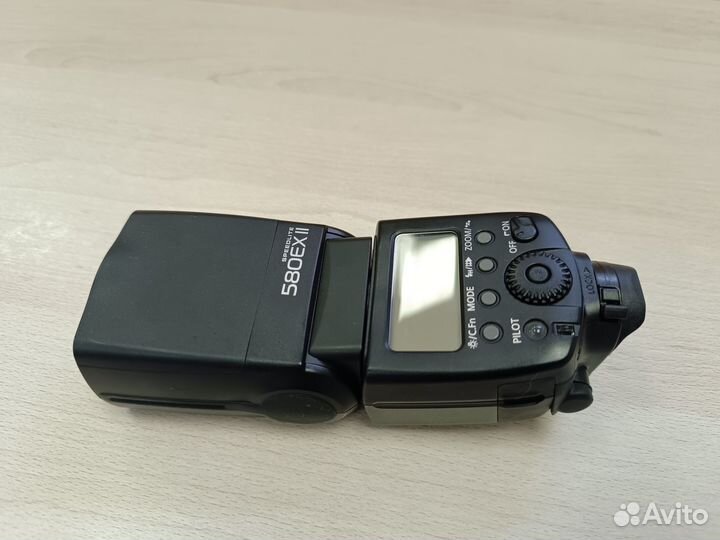 Зеркальный фотоаппарат canon EOS 5D (не марк)