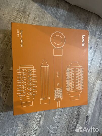 Фен щетка tuvio