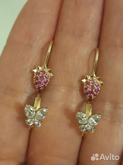 Золотые серьги и кольцо