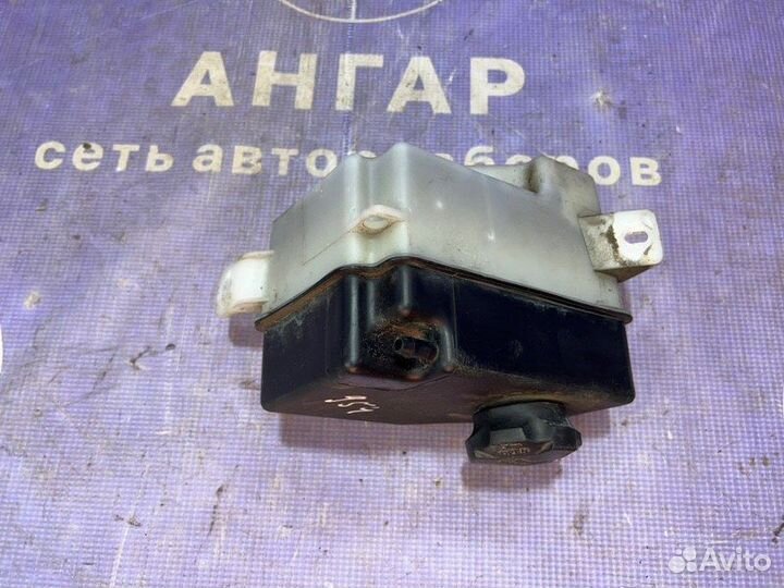 Бачок расширительный Kia Rio 2 JB G4EE 2010