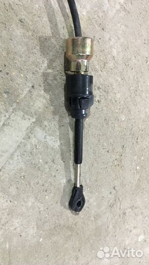 Трос кулисы кпп Toyota Solara 2