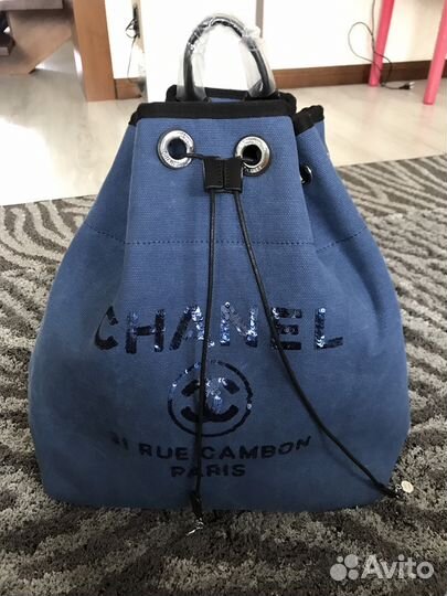 Стильный рюкзак от Chanel