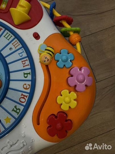 Развивающий музыкальный столик