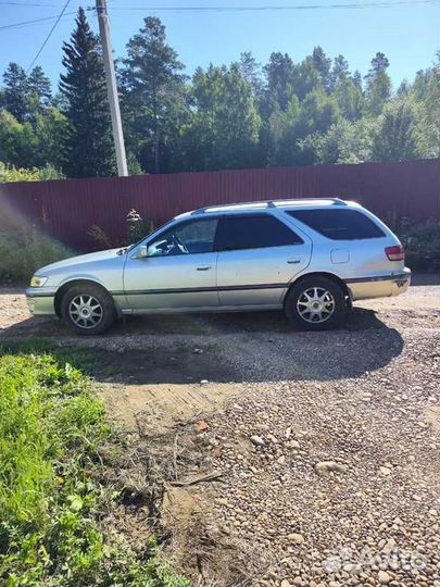 Toyota Mark II Wagon Qualis 2.2 AT, 2001, 476 000 км