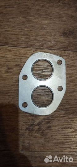 Продам прокладку приемной трубы ваз