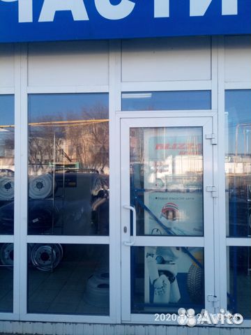 Дверь аллюминиевая