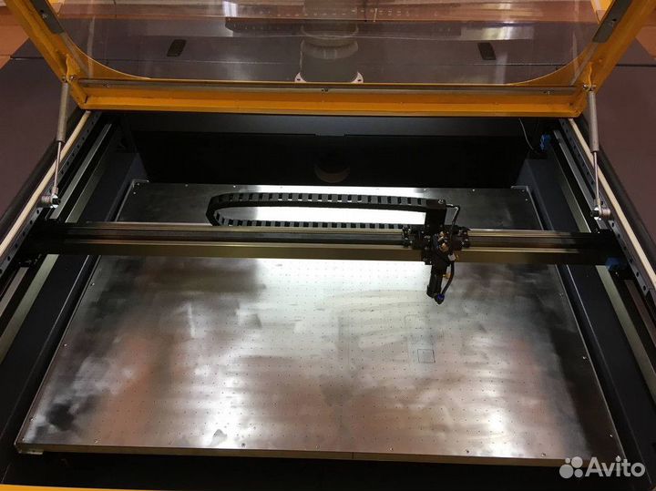 Станок лазерной резки TauLaser поле 1000х700 мм