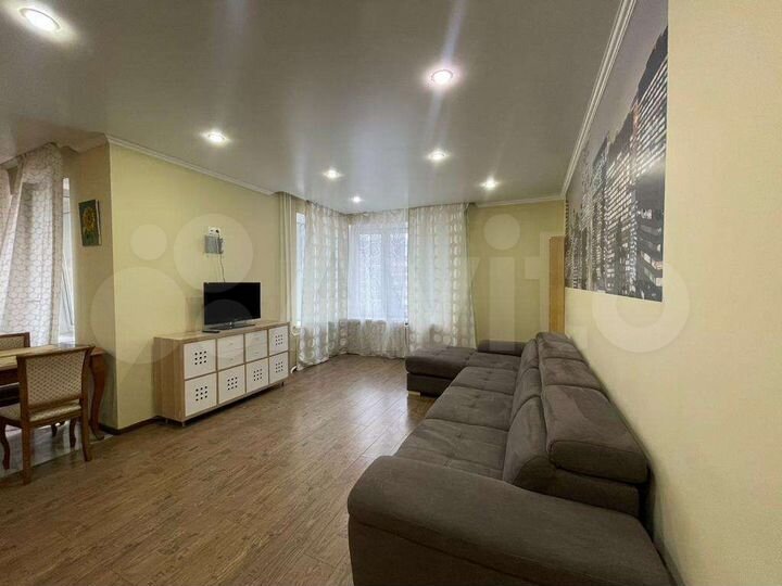 2-к. квартира, 86 м², 7/14 эт.