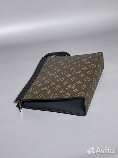 Мужской клатч Louis Vuitton