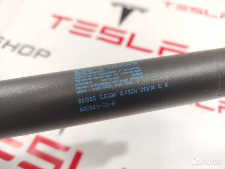 Амортизатор крышки багажника левый Tesla Model S