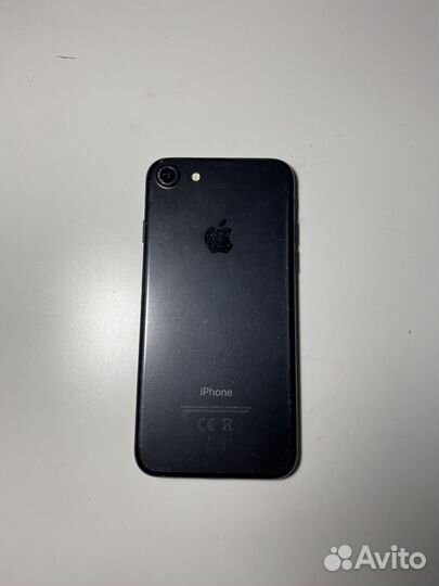 iPhone 7, 32 ГБ