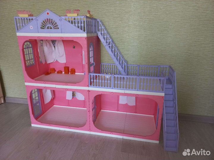 Кукольный домик