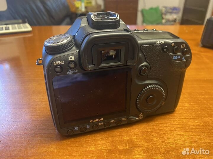 Canon EOS 50D + Canon EFS 18-200 + Canon 580 EX II