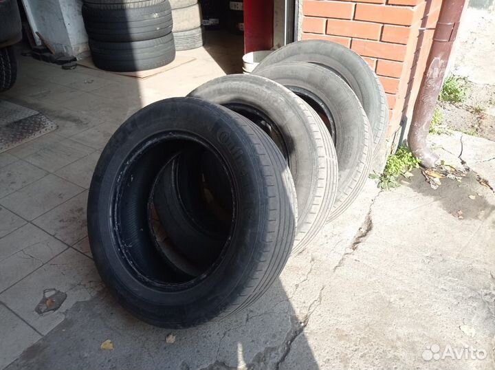 Continental ContiPremiumContact 5 225/65 R17 99V