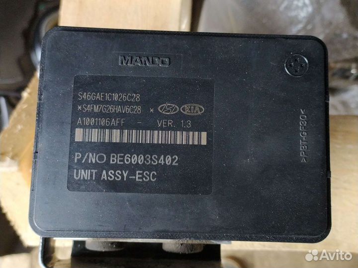 Блок ABS hyundai grand santa fe 2018 год