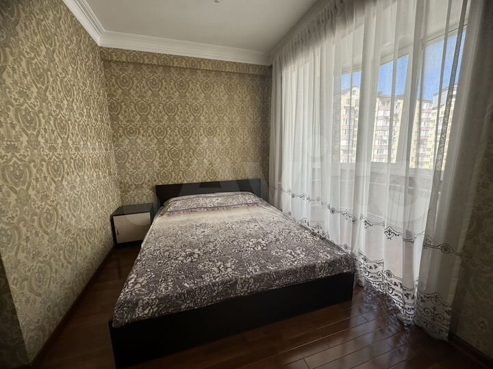 3-к. квартира, 75 м², 6/10 эт.