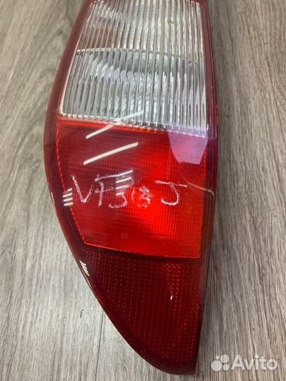 Фонарь задний левый Ford Mondeo универсал 2007