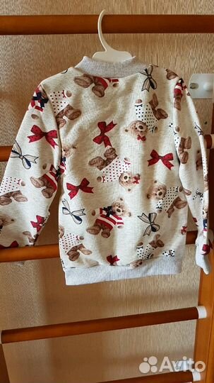 Очень симпатичная толстовка р.110