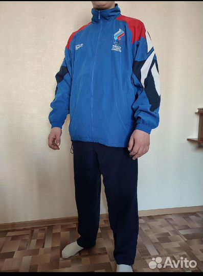 Спортивный костюм reebok