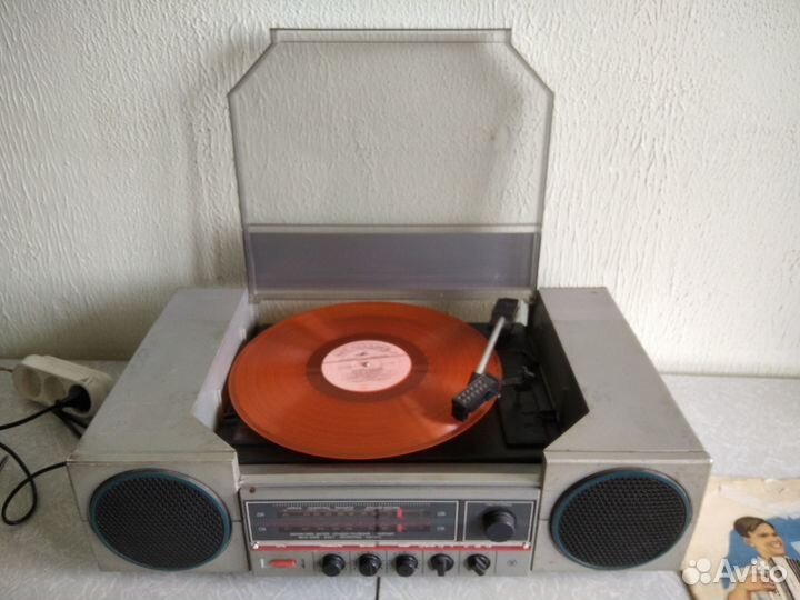 Винила проигрыватель
