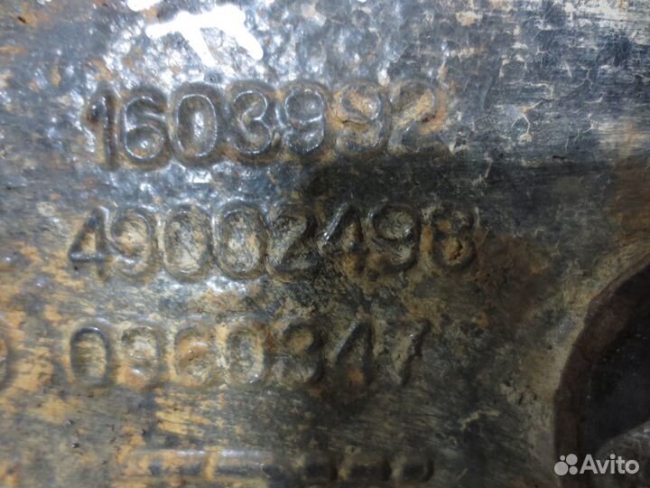 Кронштейн гура DAF 1603992