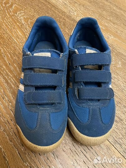 Кроссовки adidas