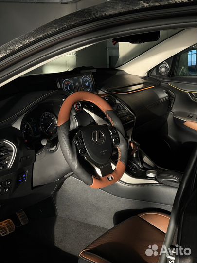 Руль с анатомией Lexus NX IS RC с обогревом