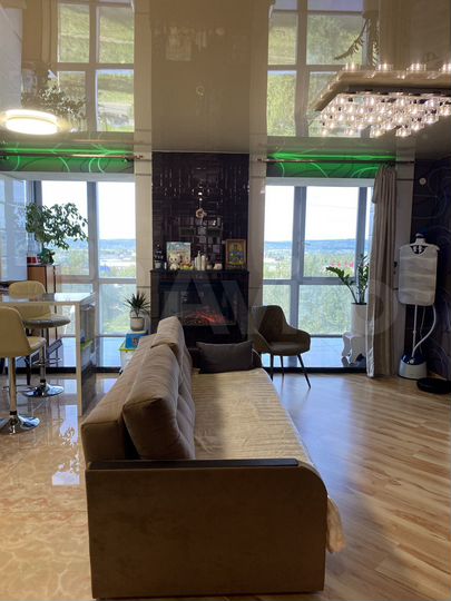 2-к. квартира, 70 м², 4/9 эт.