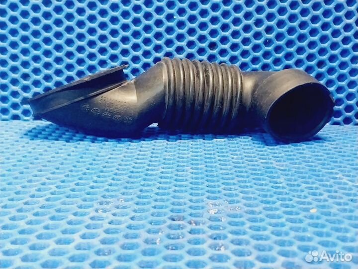 Заливной патрубок стиральной машины Bosch Siemens