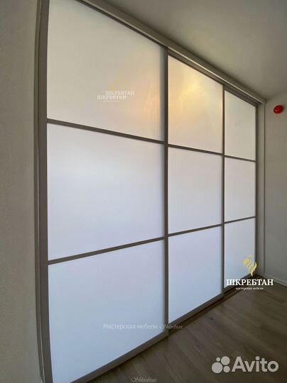 Перегородка стеклянная раздвижная