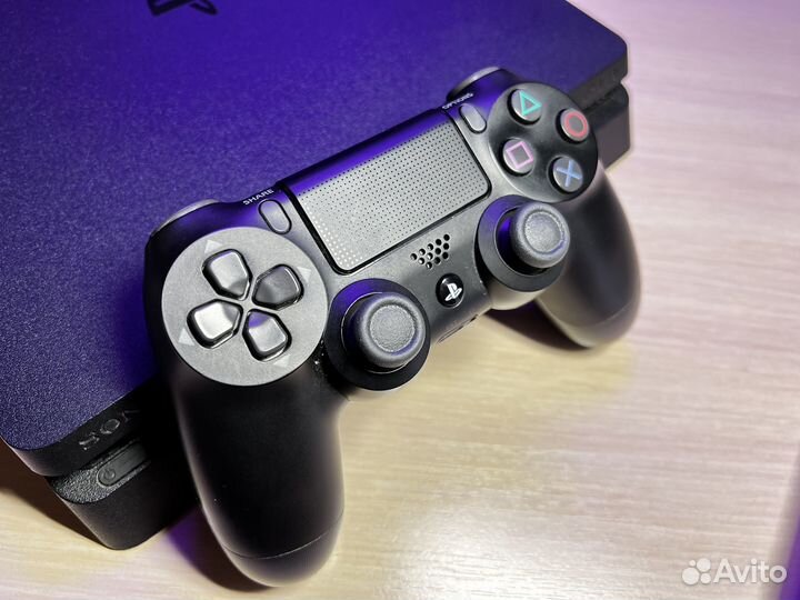 Playstation 4 slim + 150 игр