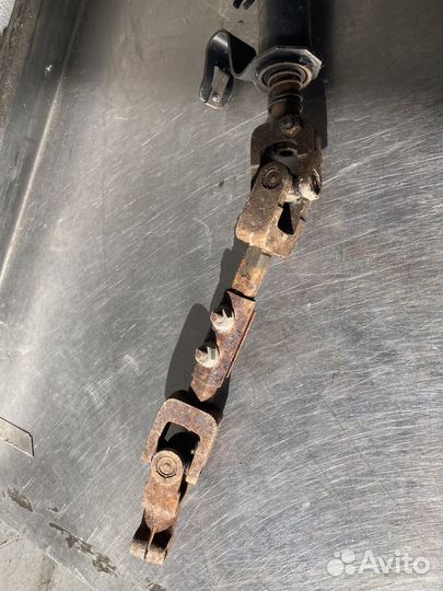 Рулевой карданчик Фольксваген golf 3