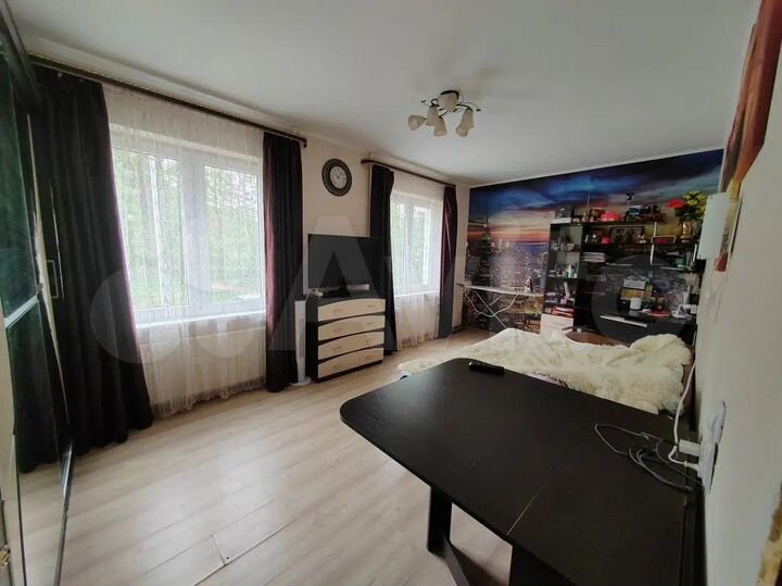 3-к. квартира, 80 м², 1/3 эт.