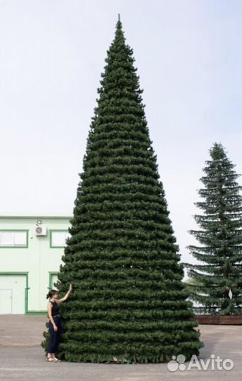 Ель искусственная уличная
