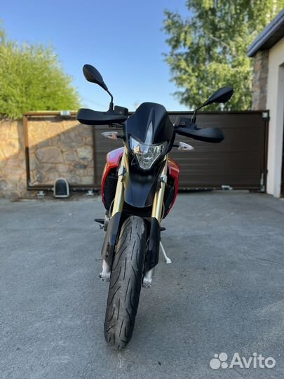 Продам шикарный мотоцикл Aprilia Dorsoduro 750