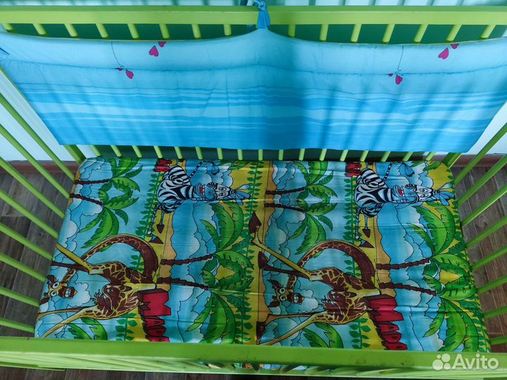 Детская кровать IKEA с матрасом