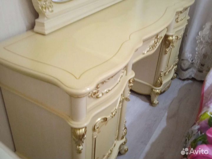 Зеркало трильяж