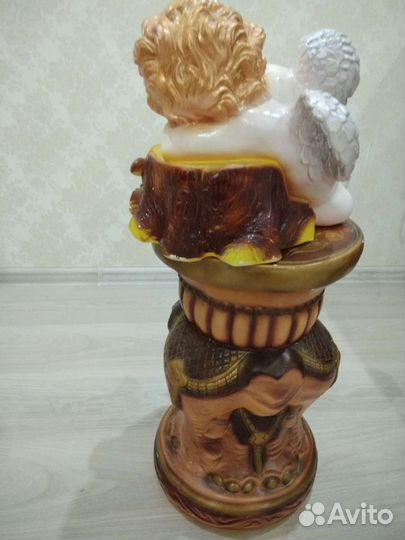 Статуя-Ангел