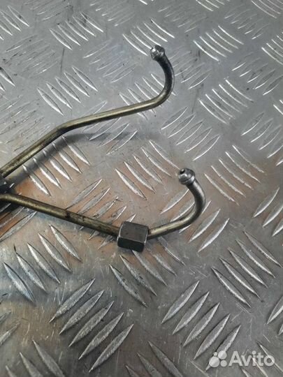 Трубка топливная Citroen C4 1 1.6 9H01 2008