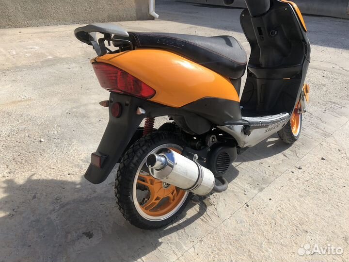 Скутер Stels Skif 50